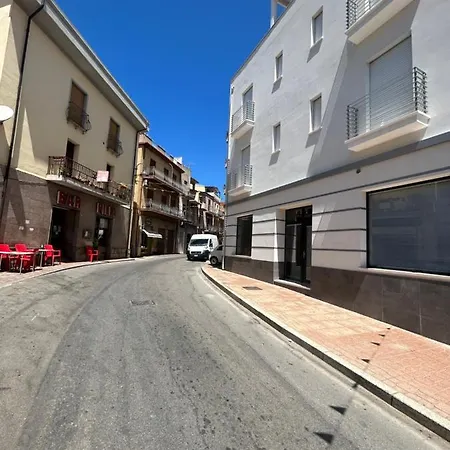 Domu Dina 1 3* Tertenìa